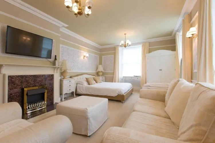 Superior Suite