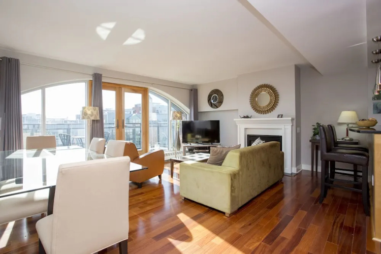 Bishop's Landing Condos