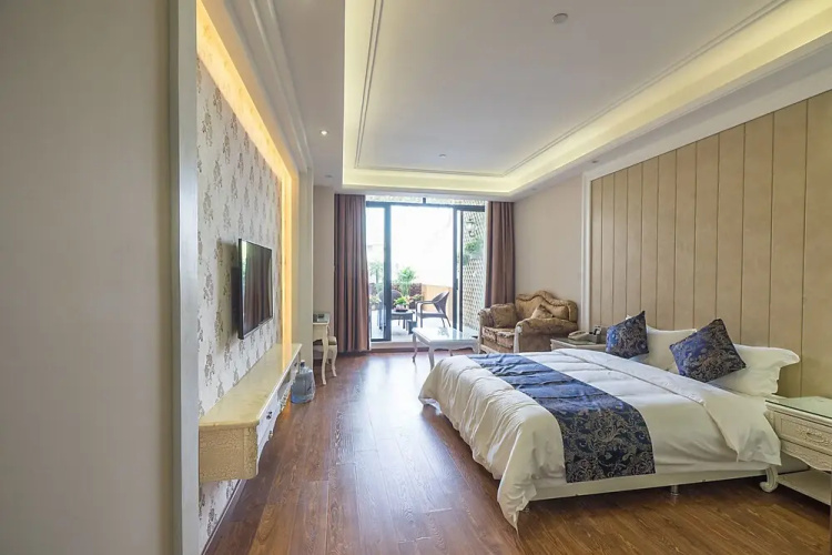 Huaerman Holiday Hotel