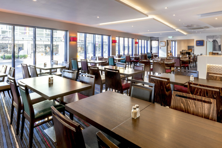Holiday Inn Express London - Wandsworth photo 26