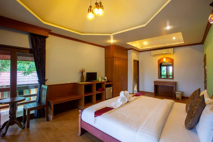 Standard Double room with pool view