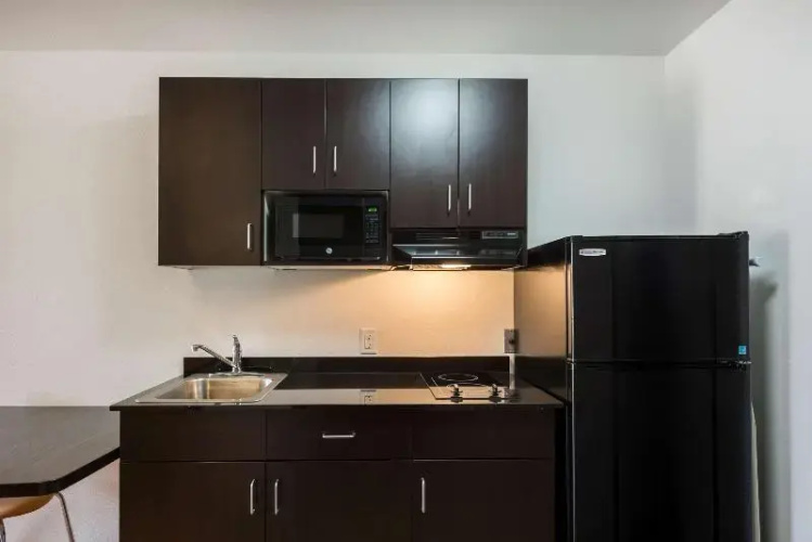 Studio 6 Mccarran, NV - Sparks - Tahoe - Reno Indu