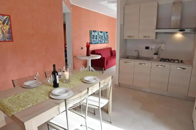 Toto Residence