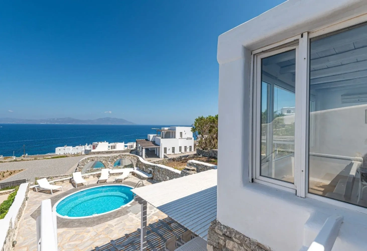 Standard room with sunset view