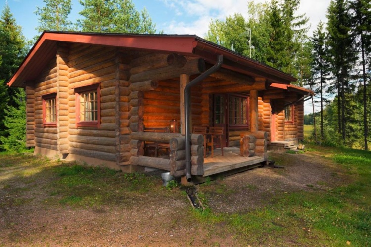 4 Bedrooms Cottage