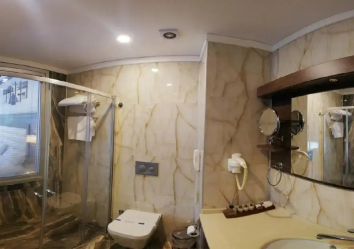 Şelale Otel
