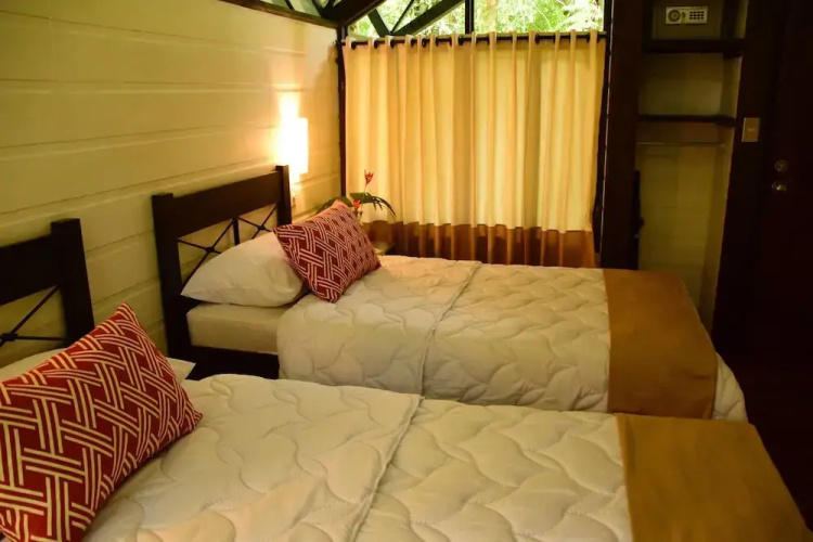Tapirus Lodge