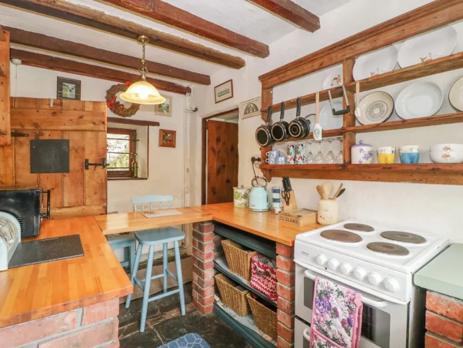 Violet Cottage
