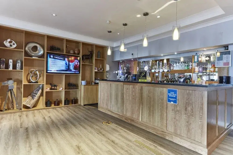 Southview Park Hotel