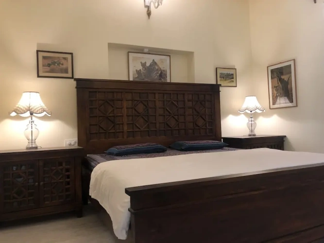 Deluxe Double room with land view