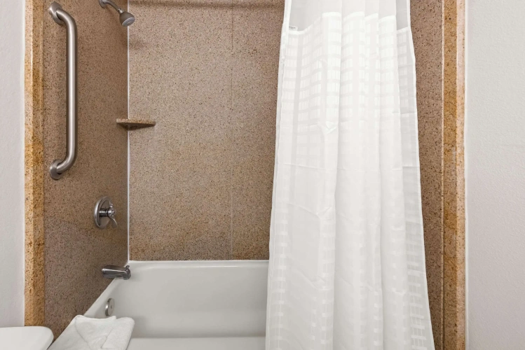 Quadruple Suite