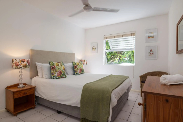 Chakas Cove 24