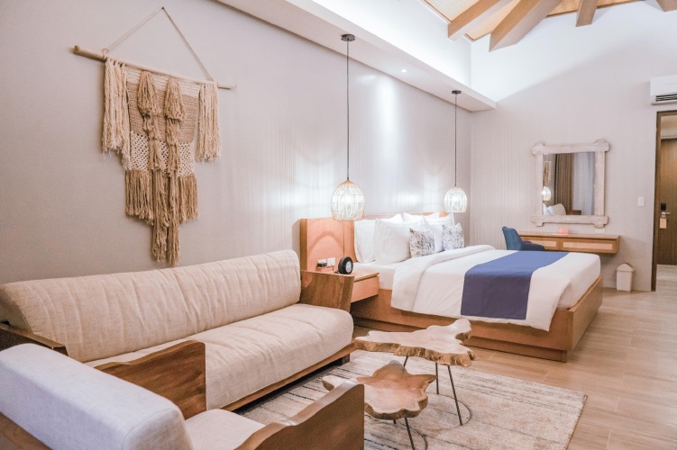Premier room