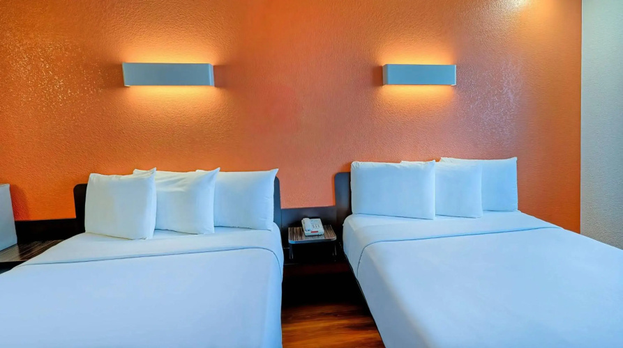 Motel 6 Los Angeles, CA - Los Angeles - LAX
