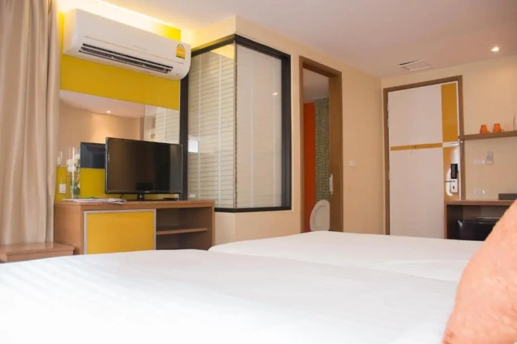 Deluxe Twin room