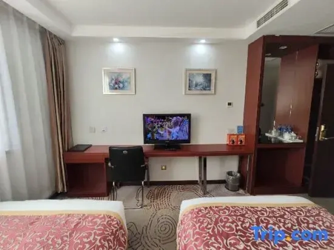 Economy room