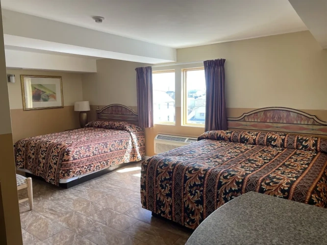 Deluxe Quadruple room