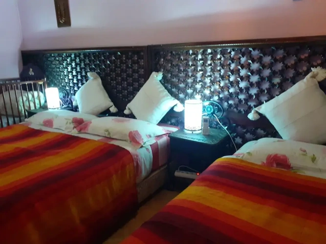 Standard Triple Suite