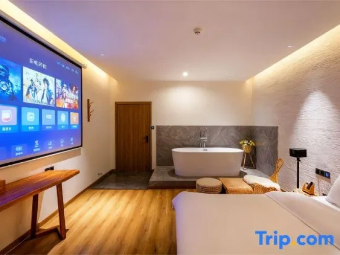 2 Bedrooms Deluxe Suite