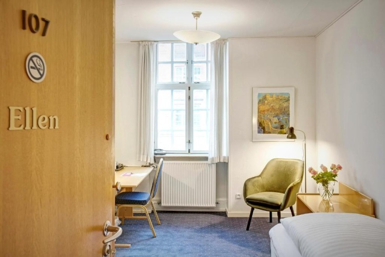 Economy Single room