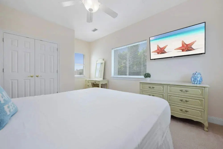 Private Beach & Community Pool