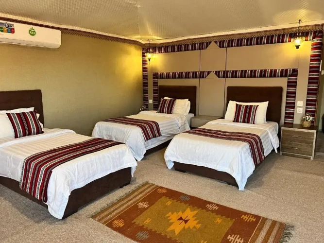 Deluxe Triple room