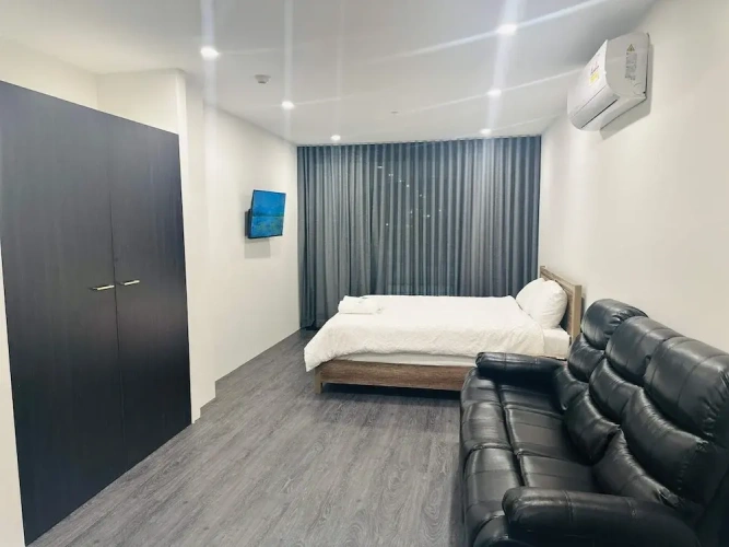 Executive Studio