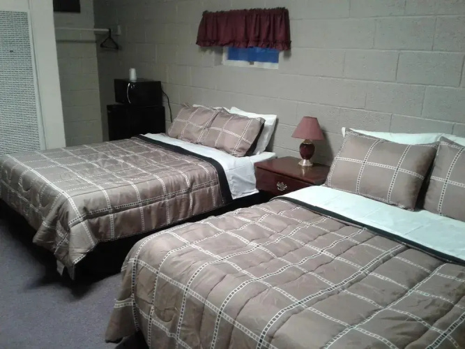 Dighton Inn