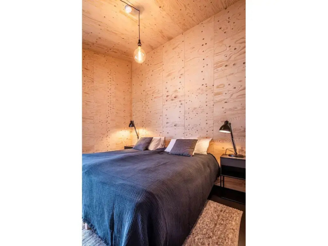 Aska Modern Cabin