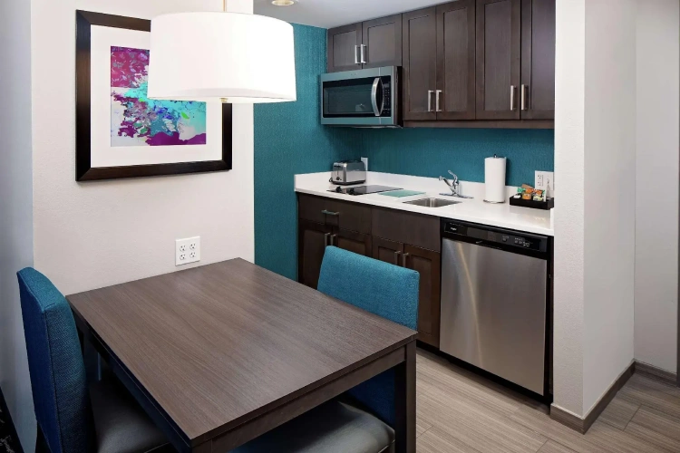 1 Bedroom Quadruple Suite