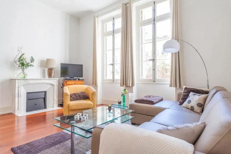 4 tassigny Apartment 2