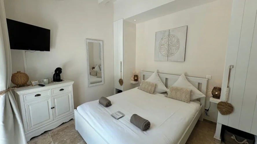 Classic room