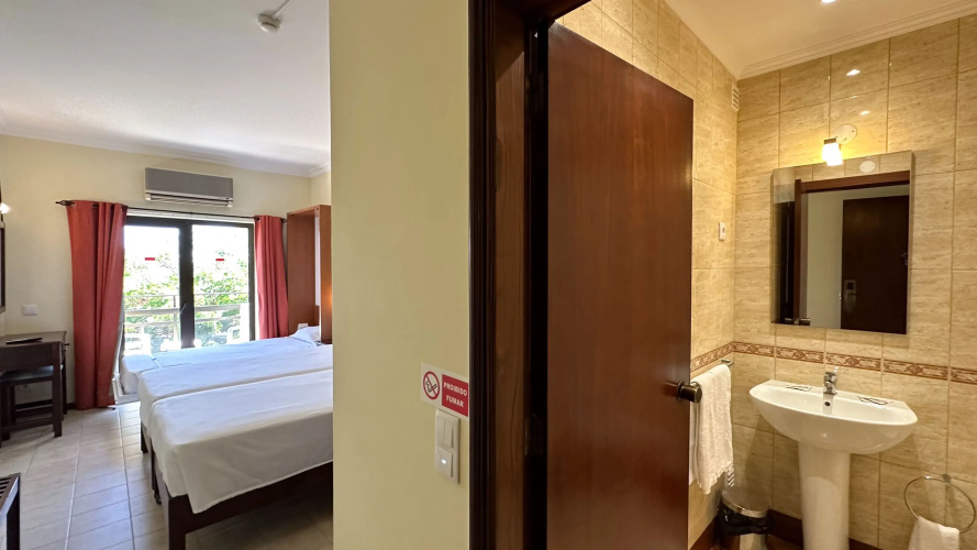 Hotel Avenida Praia