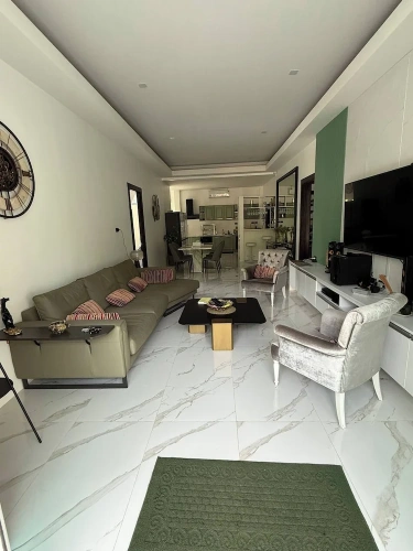 3 Bedrooms Cottage