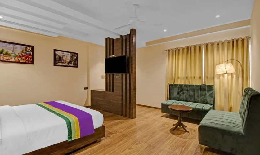 Treebo Premium Median Inn