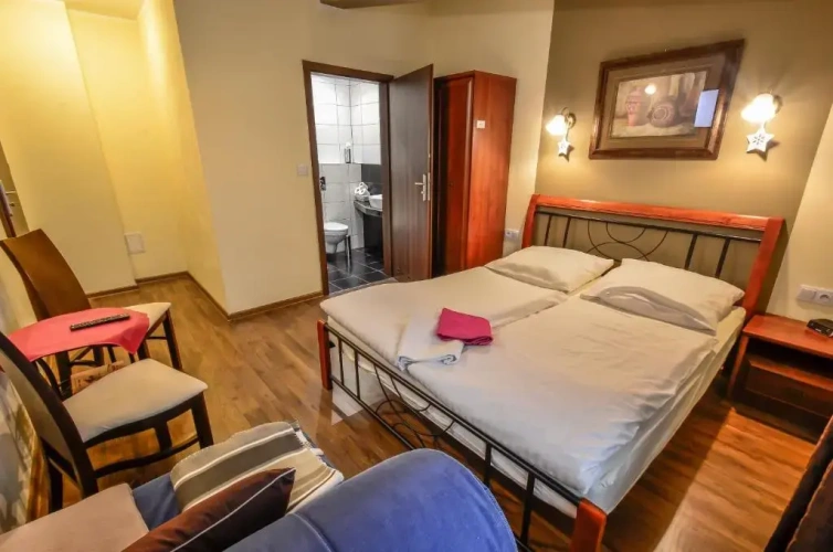 Standard Quadruple room