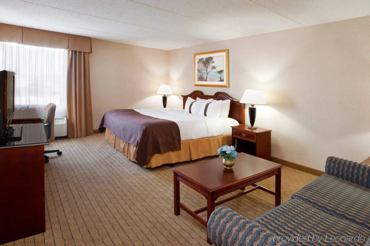 Holiday Inn Youngstown South by IHG