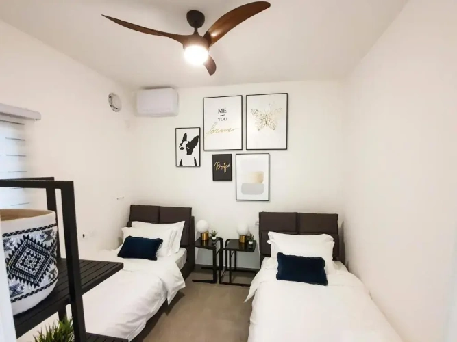 2 Bedrooms Apartment with balcony