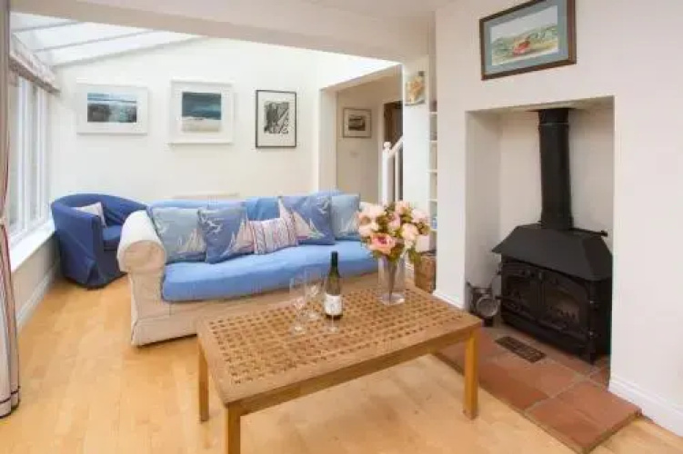 67 Pebble Cottage