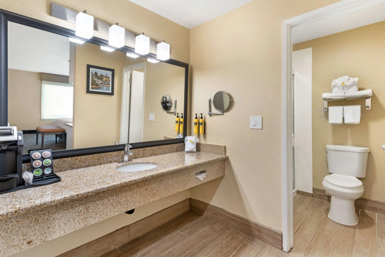 Best Western Plus Heritage Inn photo 10