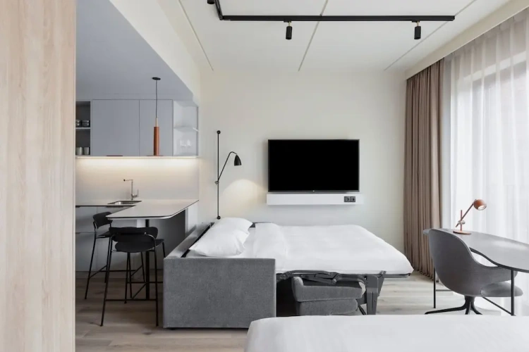 Double Family Studio with courtyard view