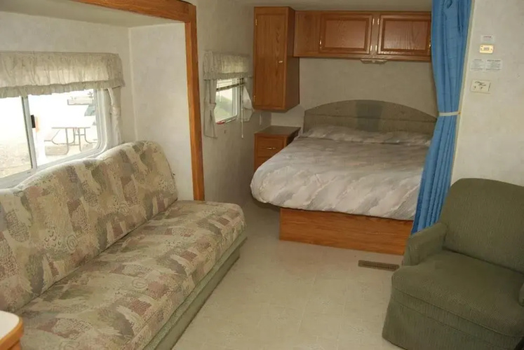 Crescent Bar RV Resort