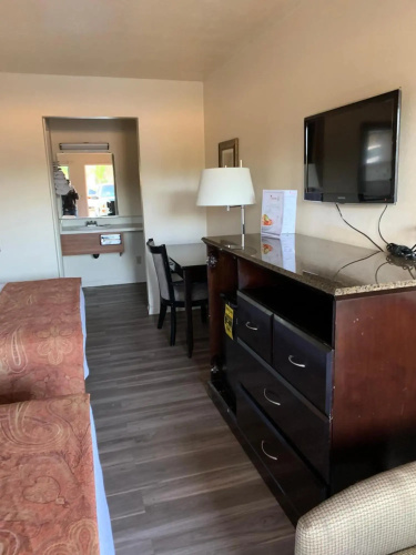 Lancaster Inn