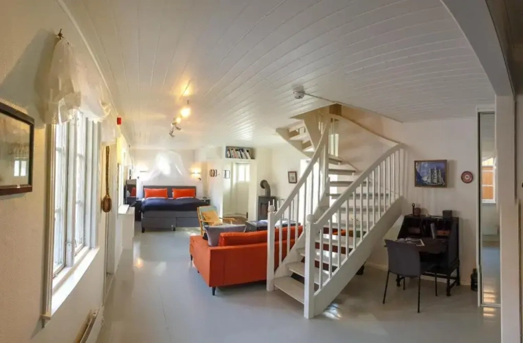Suite with balcony