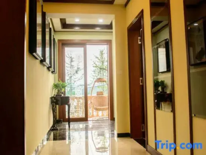 Wanghu No.1 Homestay