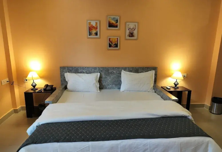 Ganeshwaram Hotel & Restaurant Bhowali