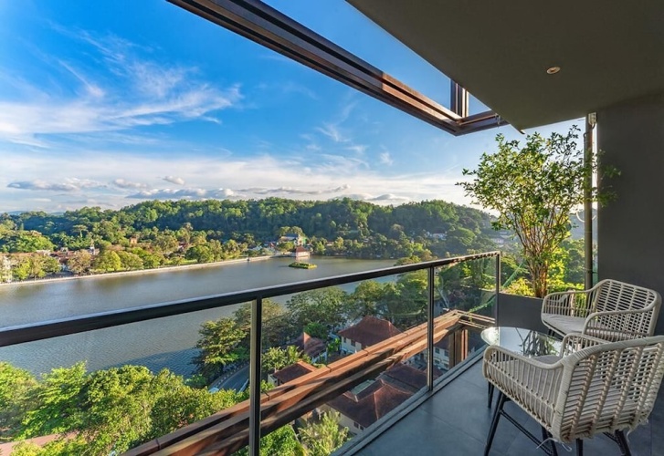 Superior Double room with balcony