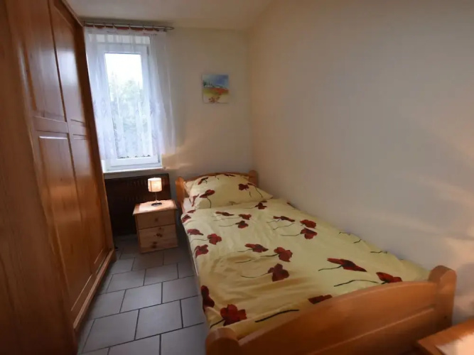 Beachside Apartment in Pepelow With Private Terrace