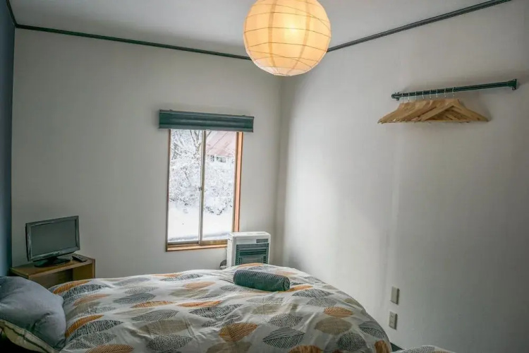 Myoko House - Hostel