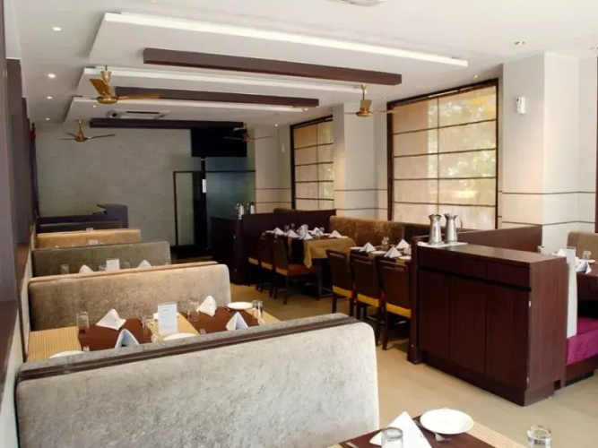 Hotel Silver Seven